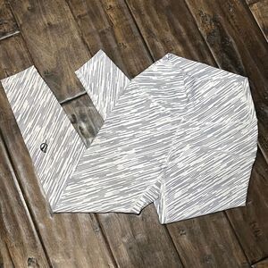 P'tula White Black‎ Striped Athletic Leggings Workout Yoga Running Pants Medium